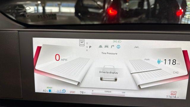 2024 Hyundai IONIQ 5 SEL