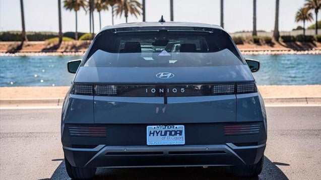 2024 Hyundai IONIQ 5 SEL