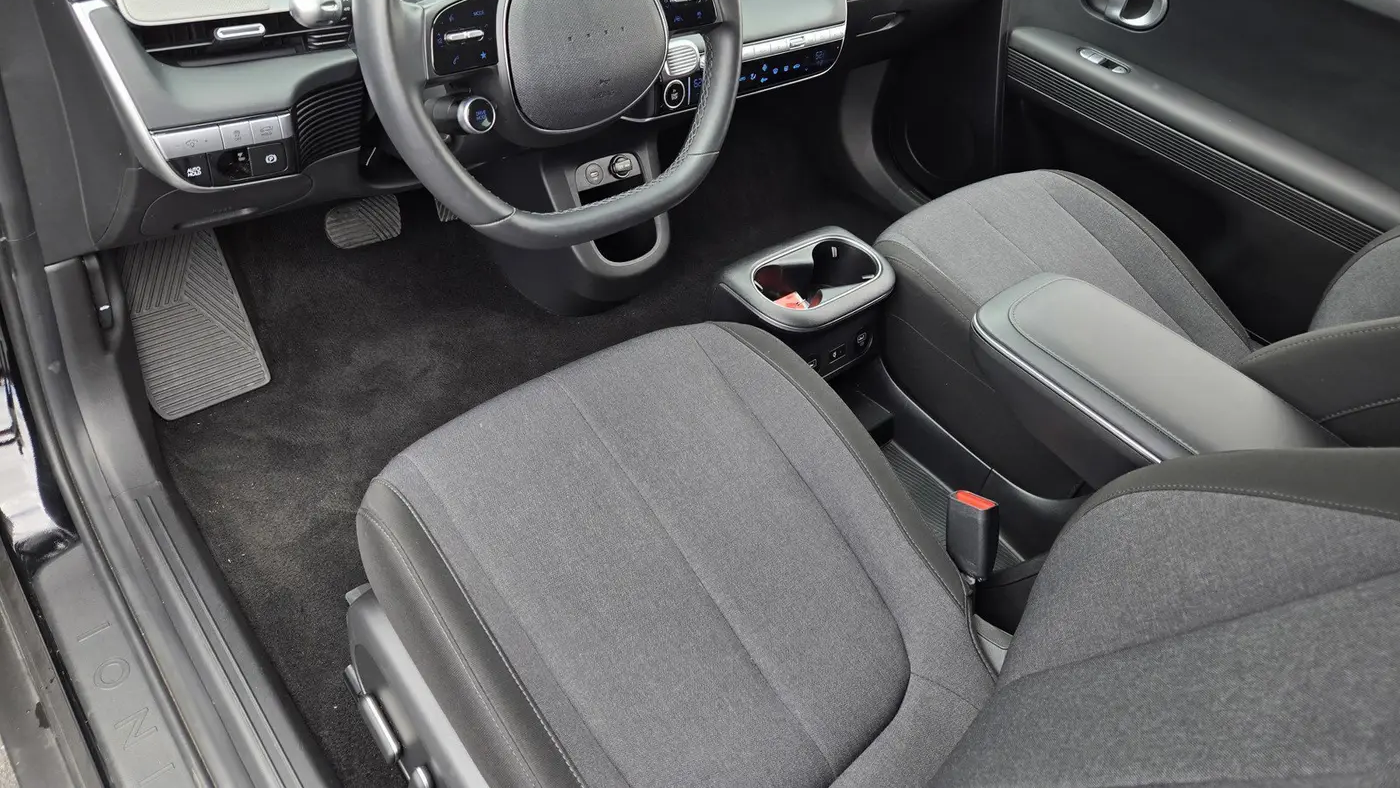 2024 Hyundai IONIQ 5 SEL