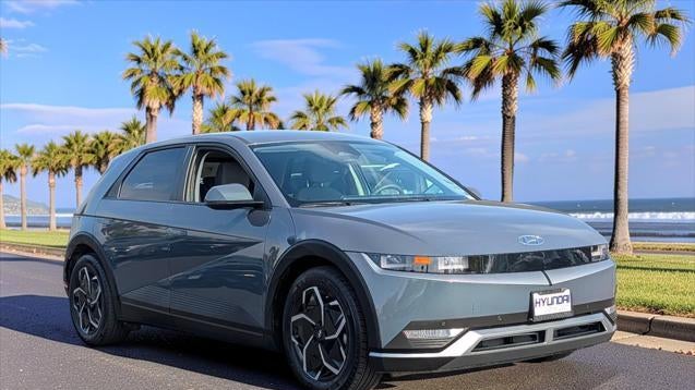 2024 Hyundai IONIQ 5 SEL