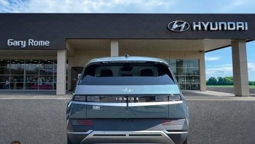 2024 Hyundai IONIQ 5 SEL