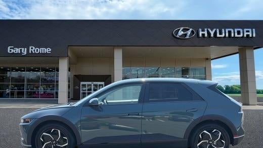 2024 Hyundai IONIQ 5 SEL