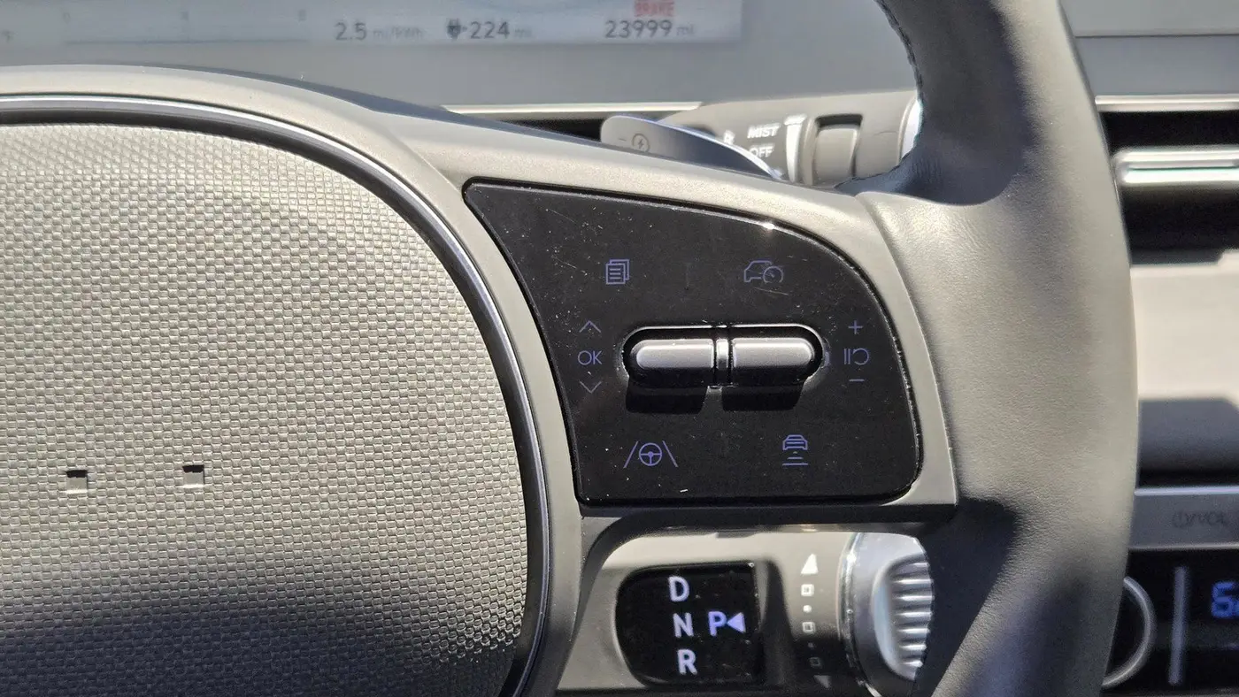2024 Hyundai IONIQ 5 SEL