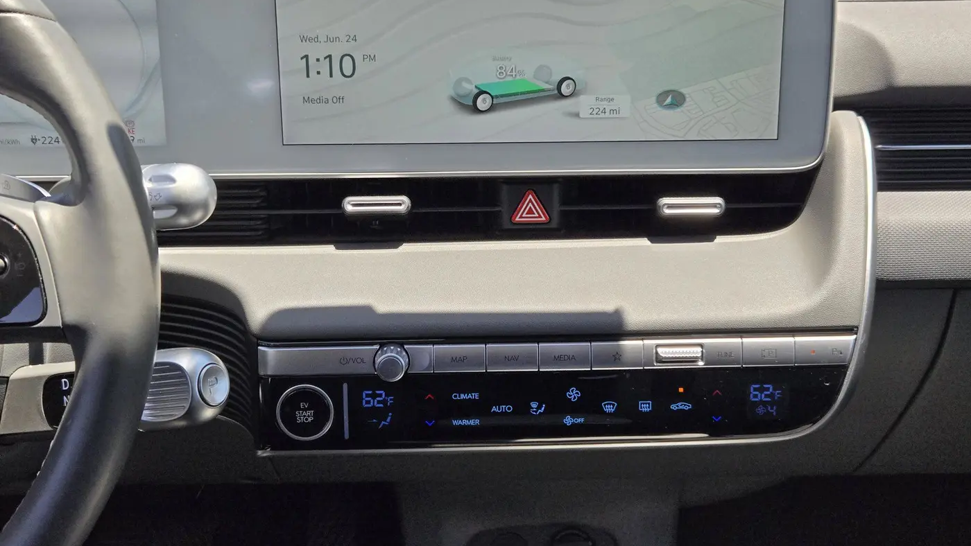 2024 Hyundai IONIQ 5 SEL