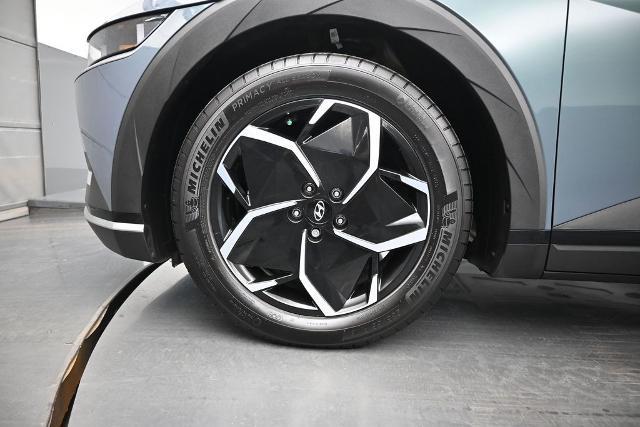 2024 Hyundai Ioniq - $23,885