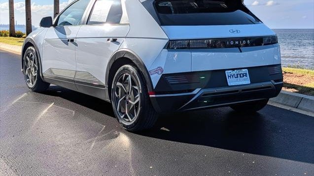 2024 Hyundai IONIQ 5 SEL