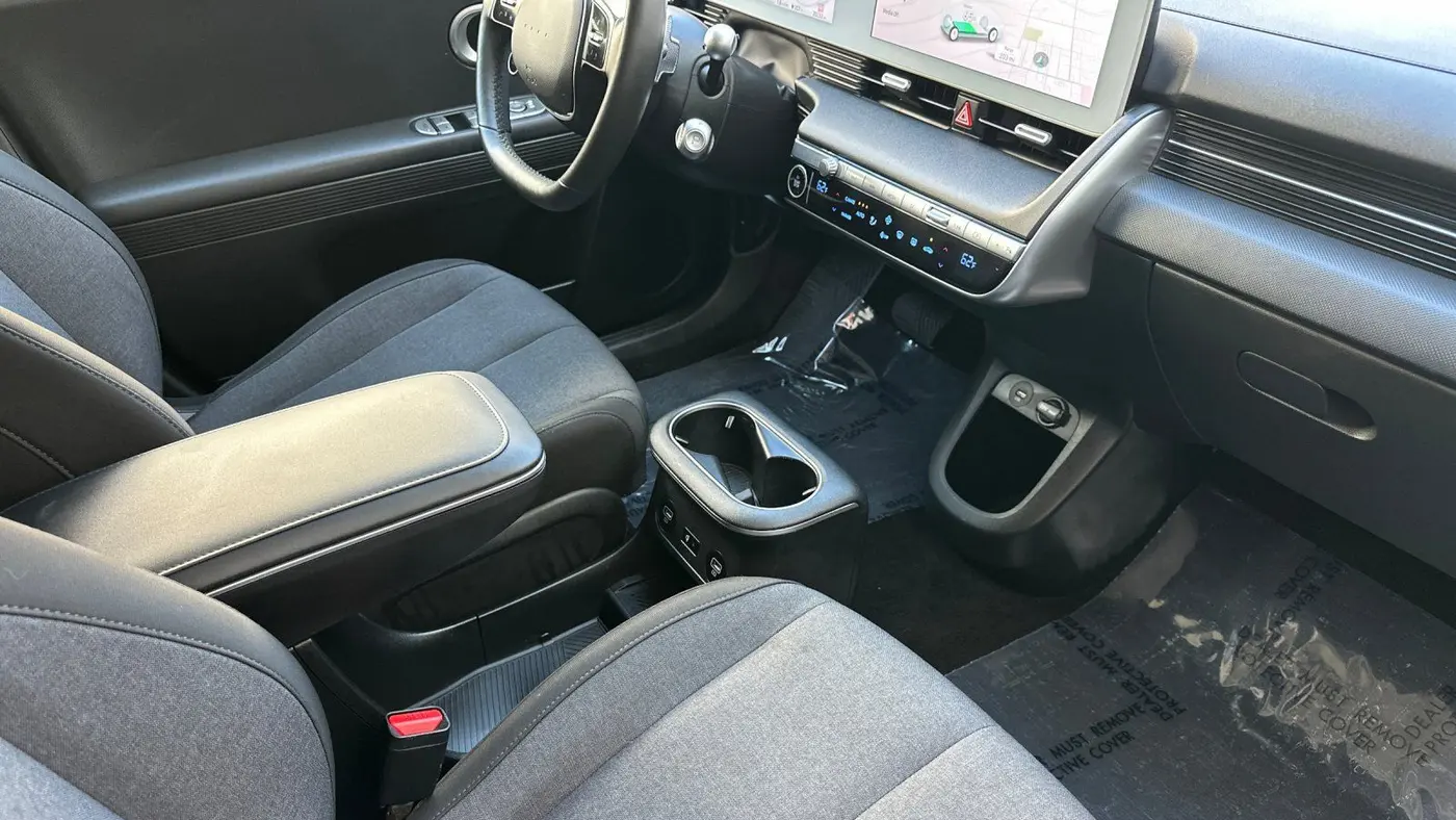 2024 Hyundai IONIQ 5 SEL