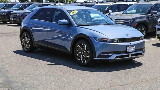 2024 Hyundai IONIQ 5 SEL