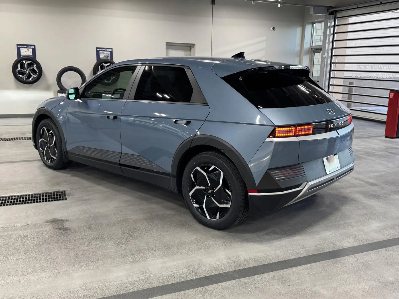 2023 Hyundai Ioniq - $28,998