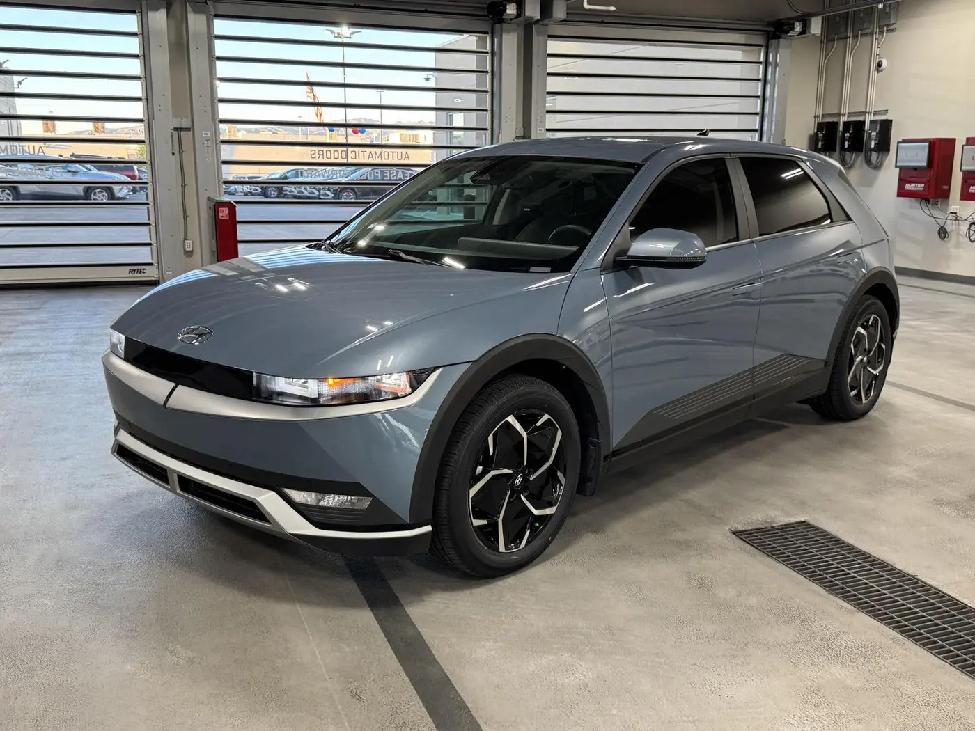 2023 Hyundai Ioniq - $28,998