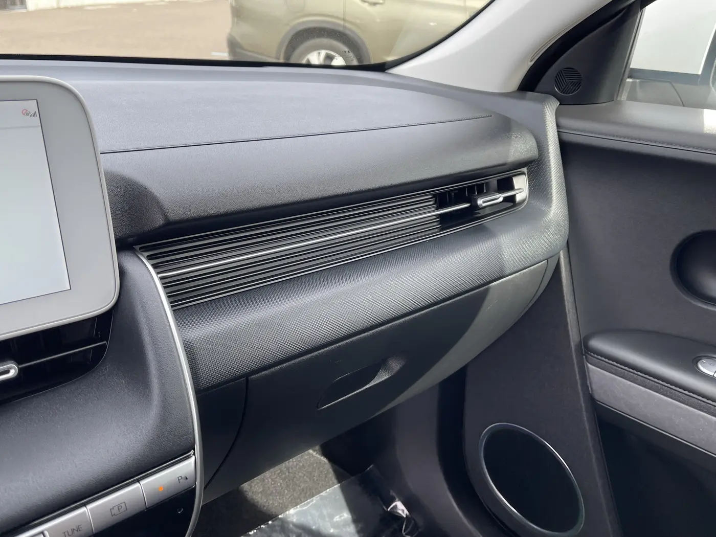 2023 Hyundai Ioniq - $26,760