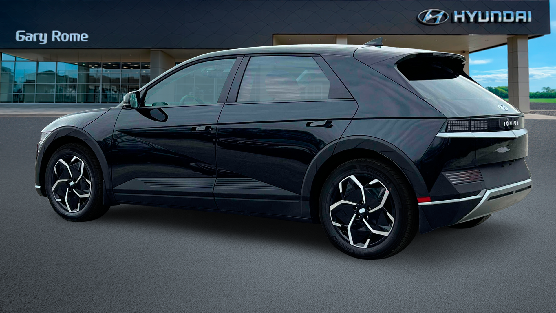 2024 Hyundai IONIQ 5 SEL