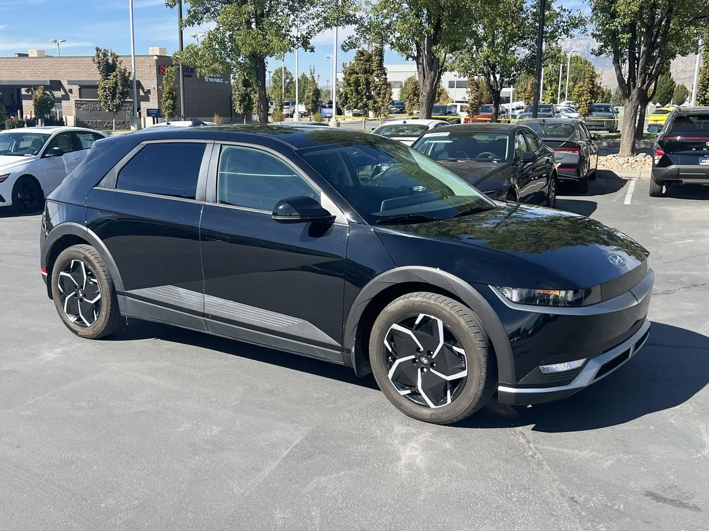 2024 Hyundai Ioniq - $29,443