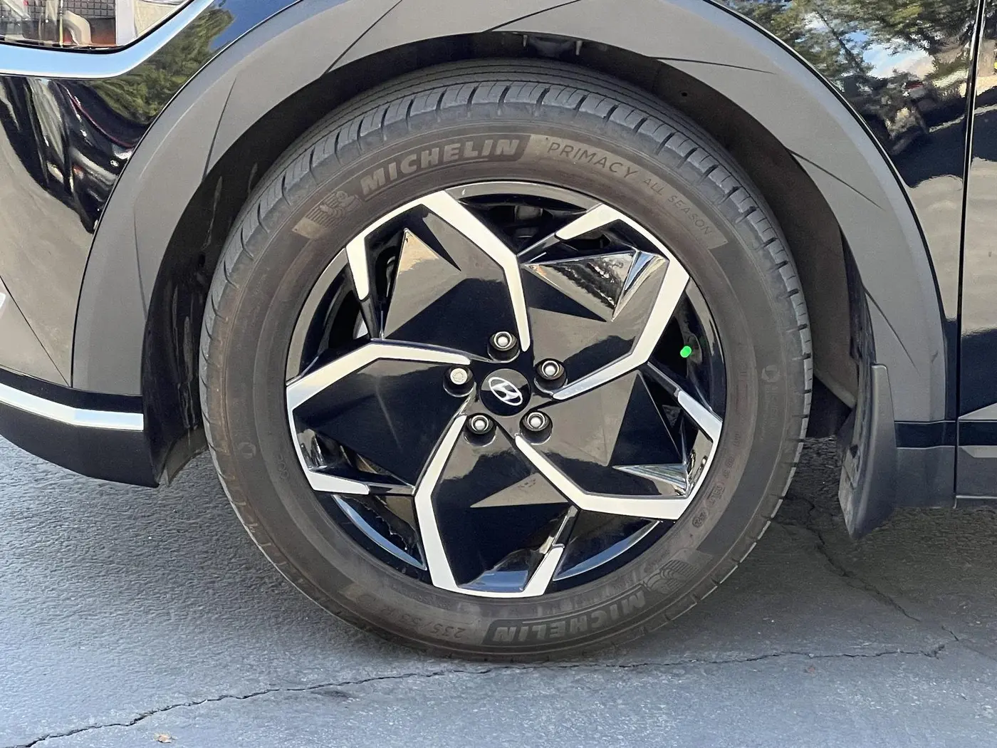 2024 Hyundai Ioniq - $29,443