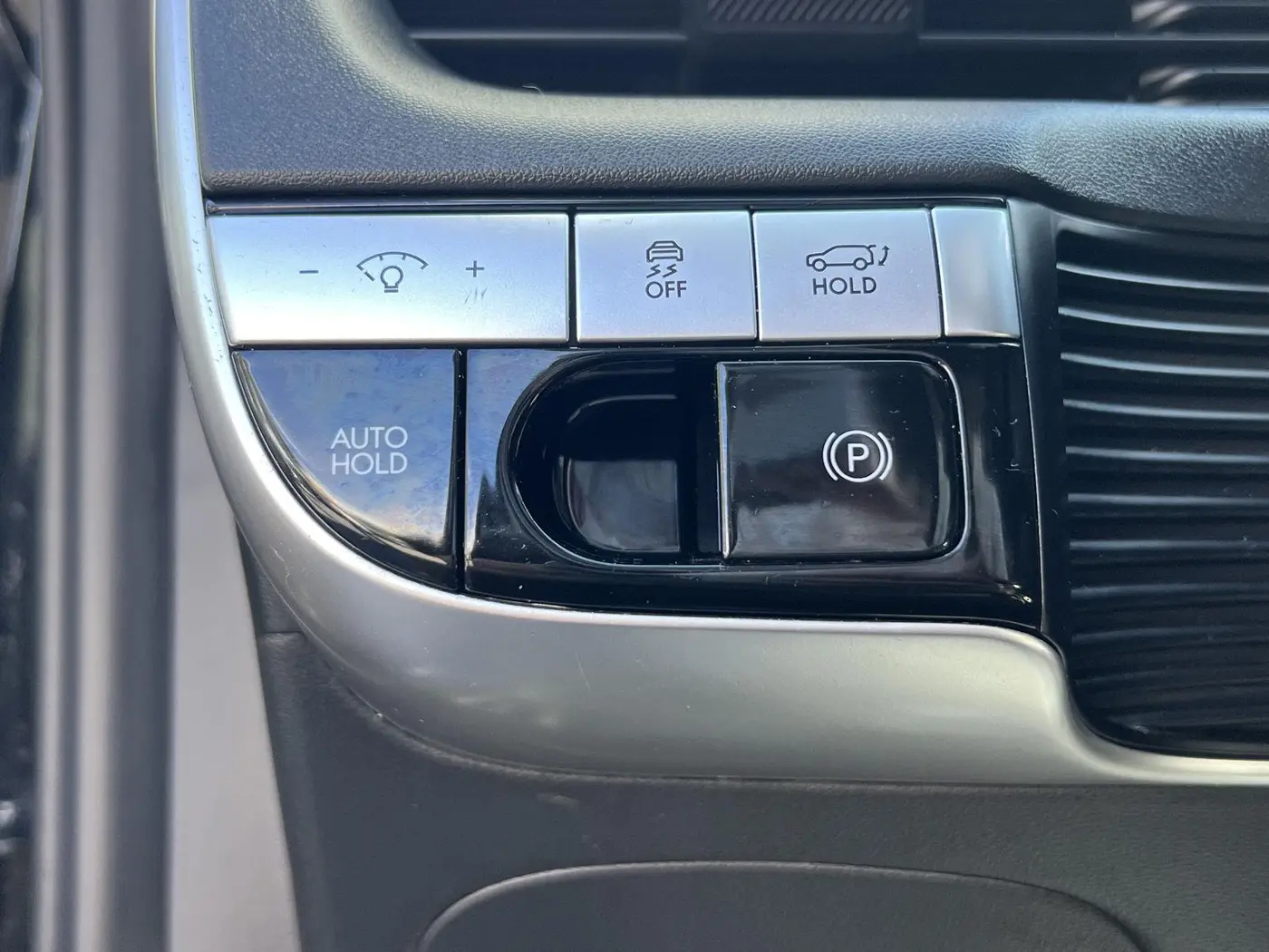 2024 Hyundai Ioniq - $29,443