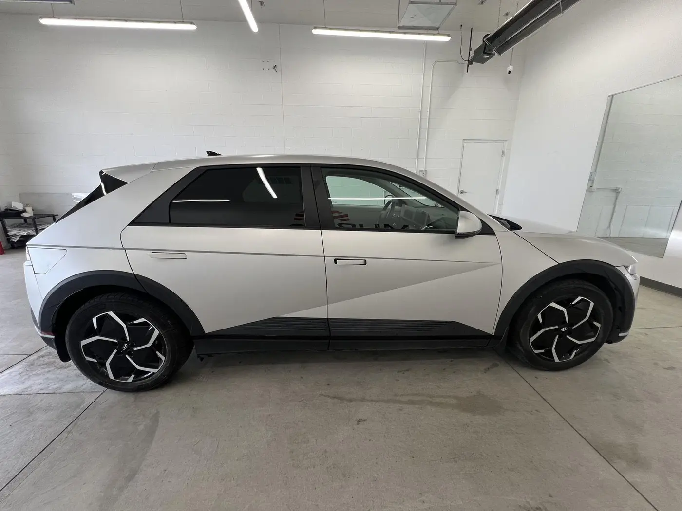 2024 Hyundai Ioniq - $28,489