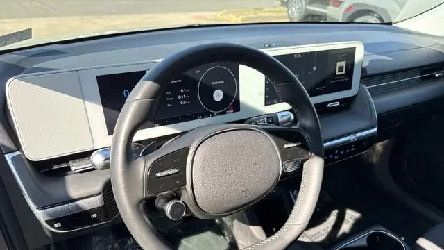 2024 Hyundai IONIQ 5 SEL