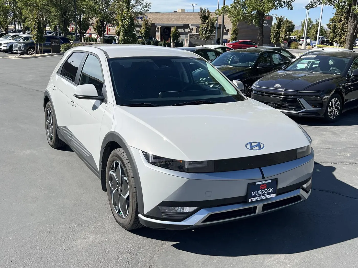 2024 Hyundai Ioniq - $29,918