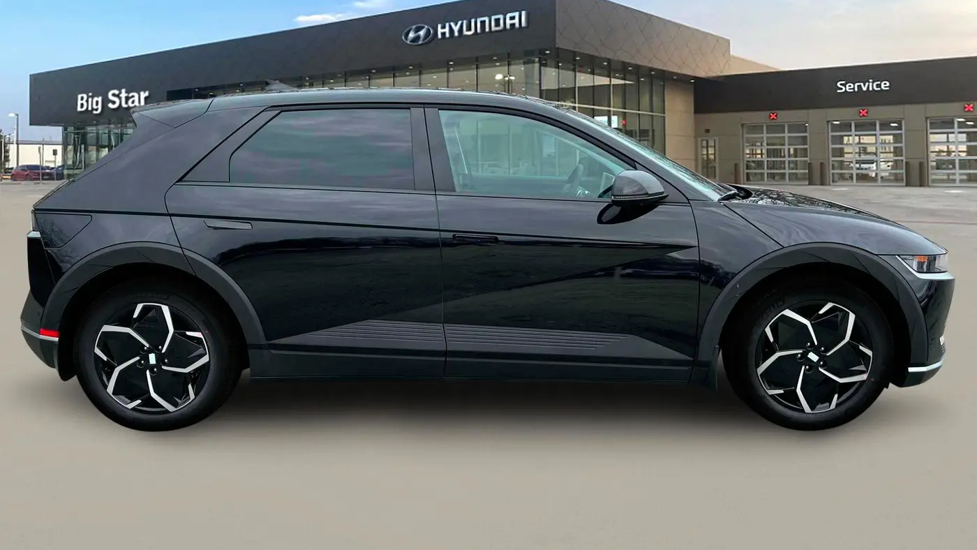 2024 Hyundai IONIQ 5 SEL