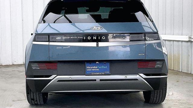 2024 Hyundai IONIQ 5 SEL