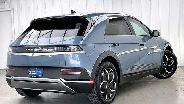 2024 Hyundai IONIQ 5 SEL