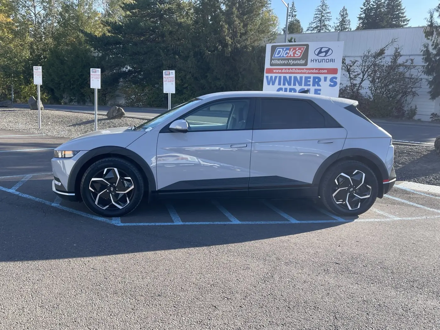 2024 Hyundai Ioniq - $28,082