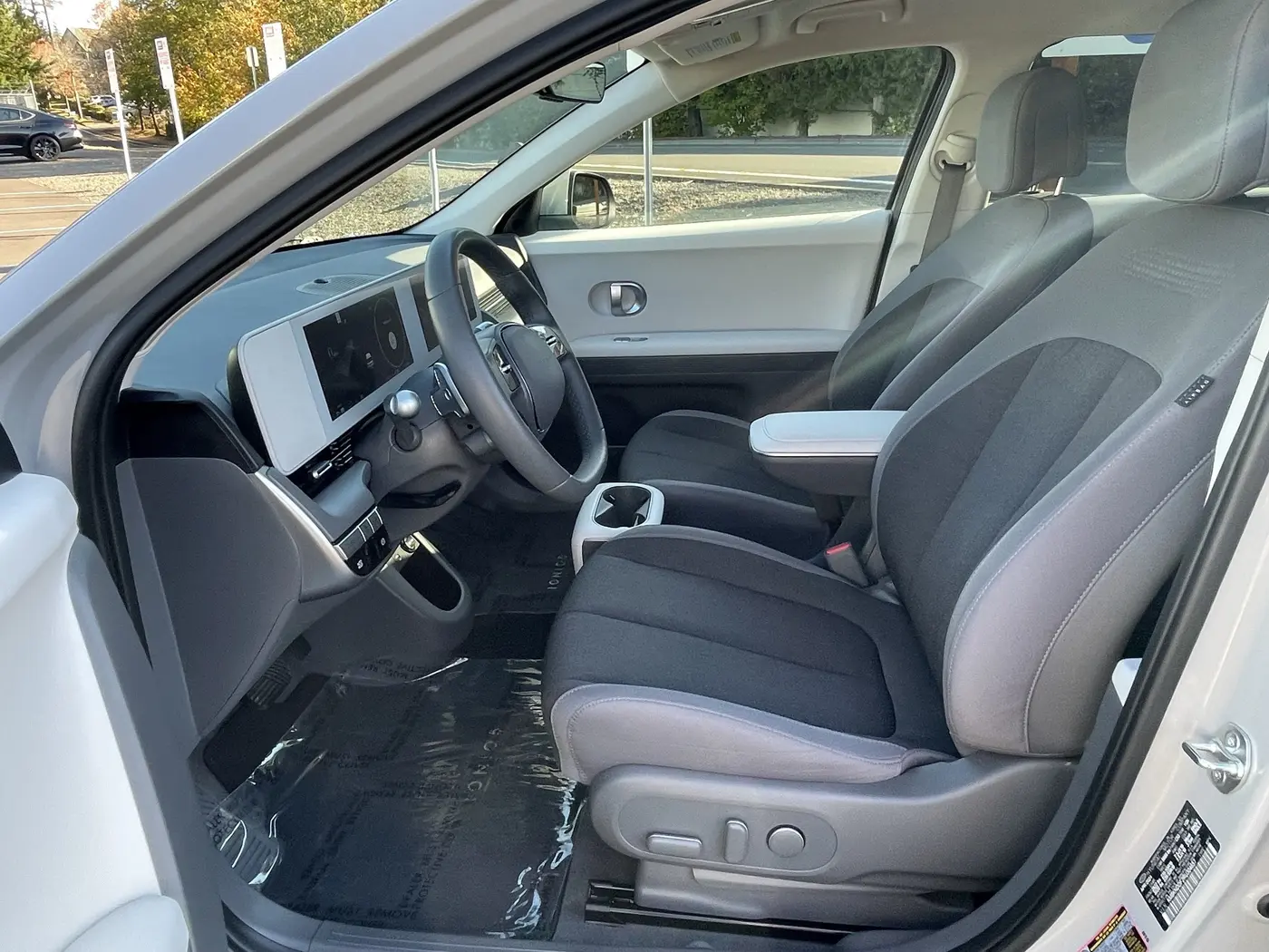 2024 Hyundai Ioniq - $28,082