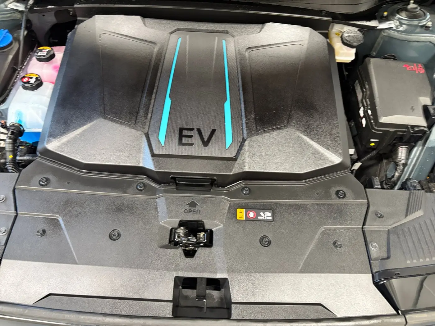 2024 Hyundai Ioniq - $26,700