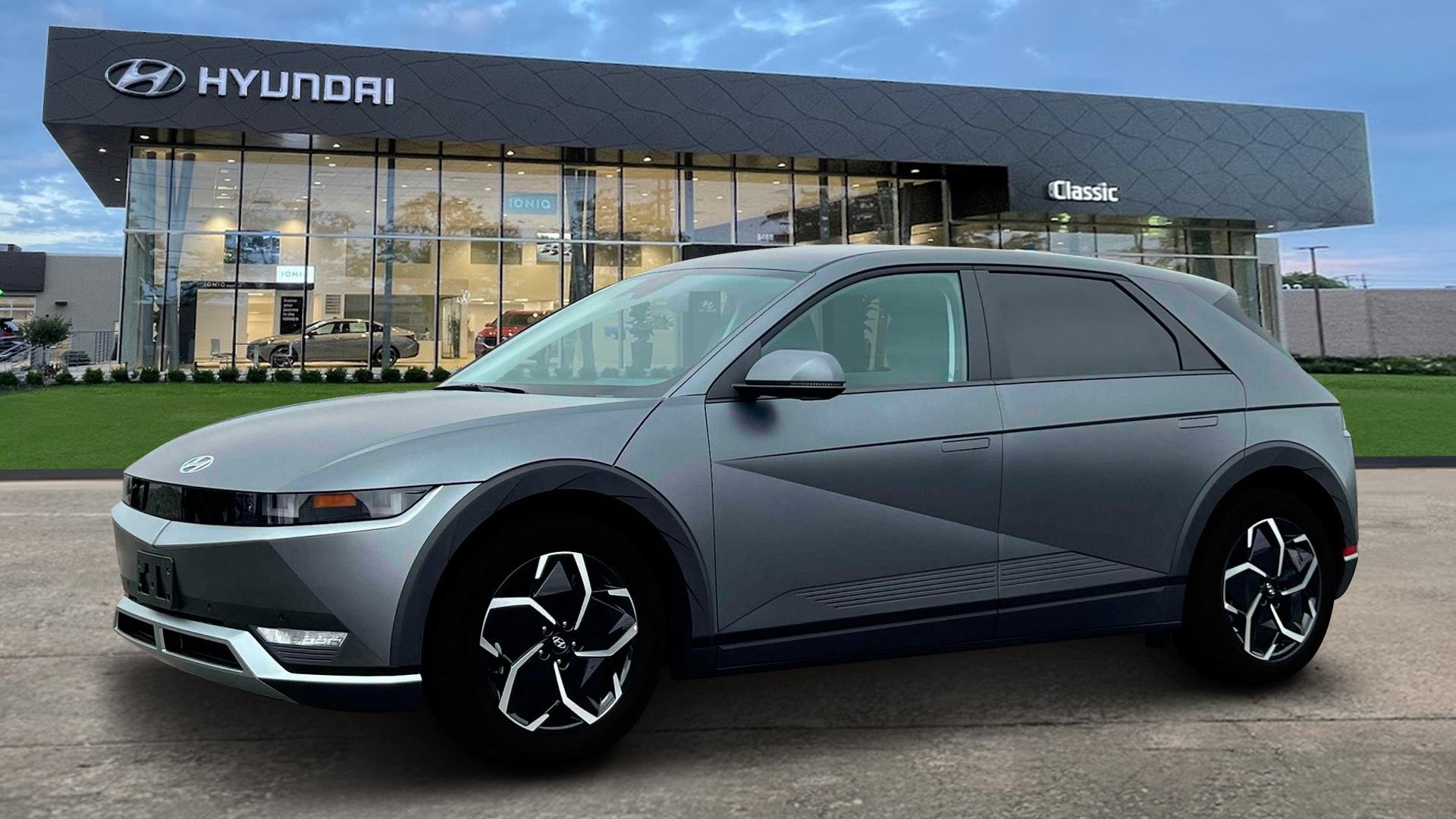 2024 Hyundai IONIQ 5 SEL
