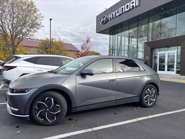 2024 Hyundai Ioniq