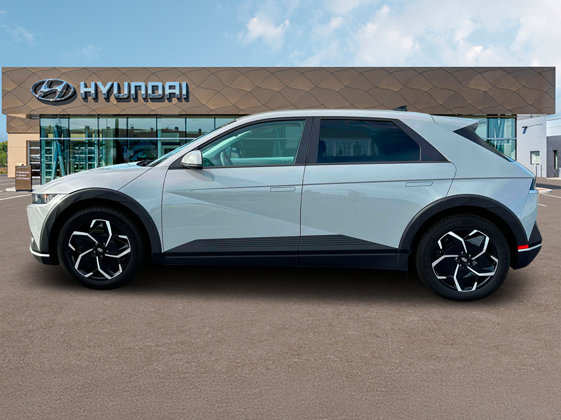2024 Hyundai Ioniq - $27,399