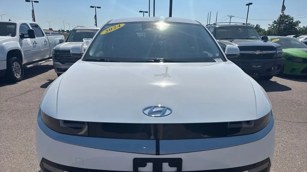 2024 Hyundai IONIQ 5 SEL