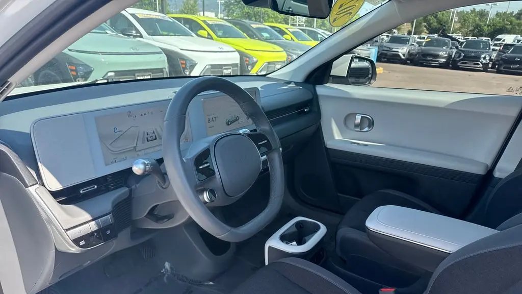 2024 Hyundai IONIQ 5 SEL