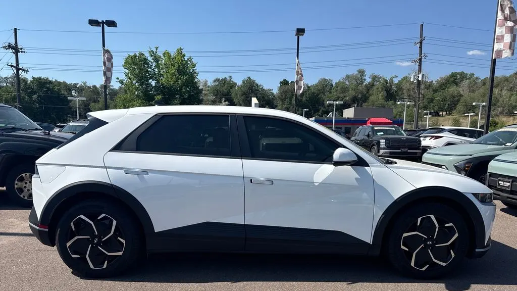 2024 Hyundai IONIQ 5 SEL