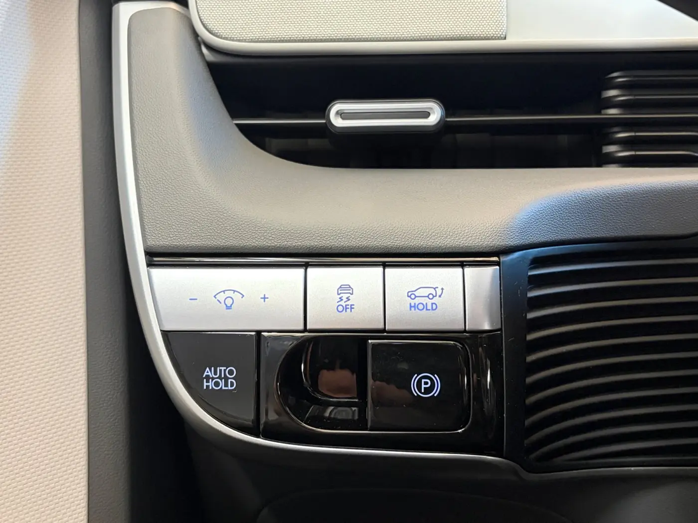 2024 Hyundai Ioniq - $26,500