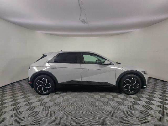 2024 Hyundai Ioniq - $27,337