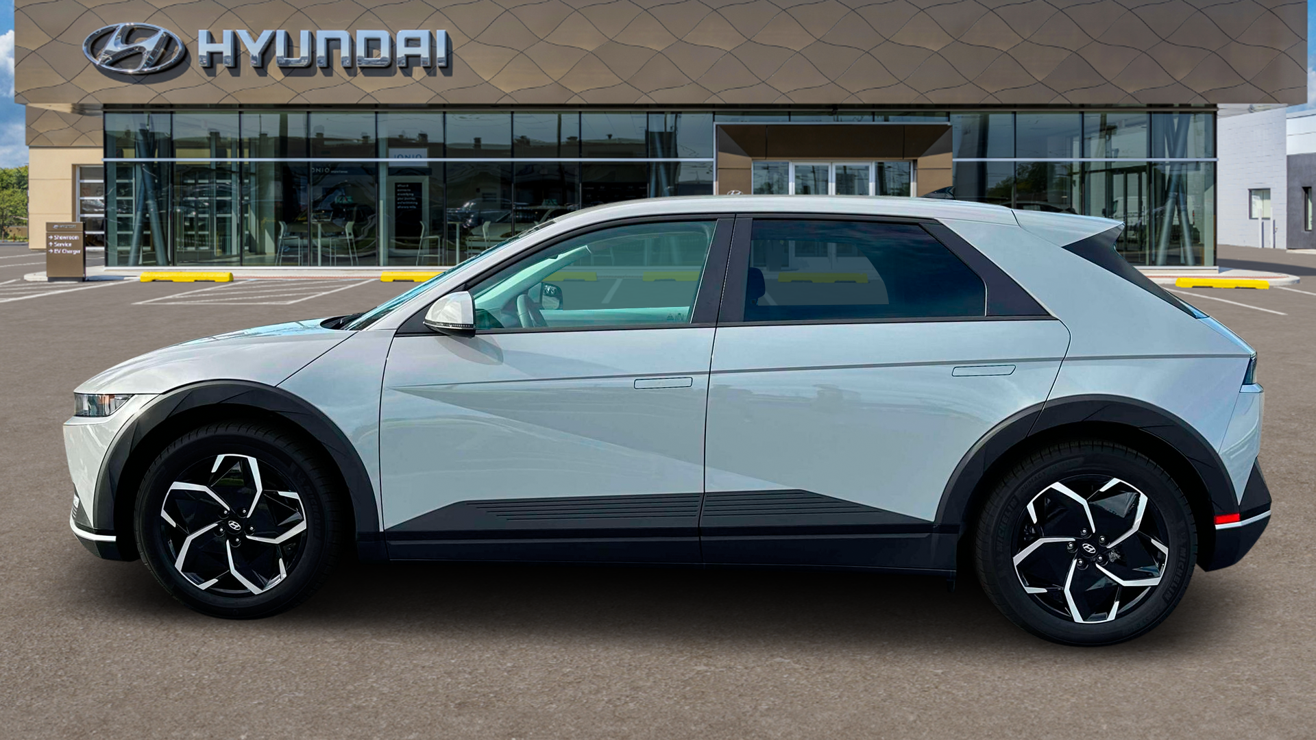 2024 Hyundai IONIQ 5 SEL
