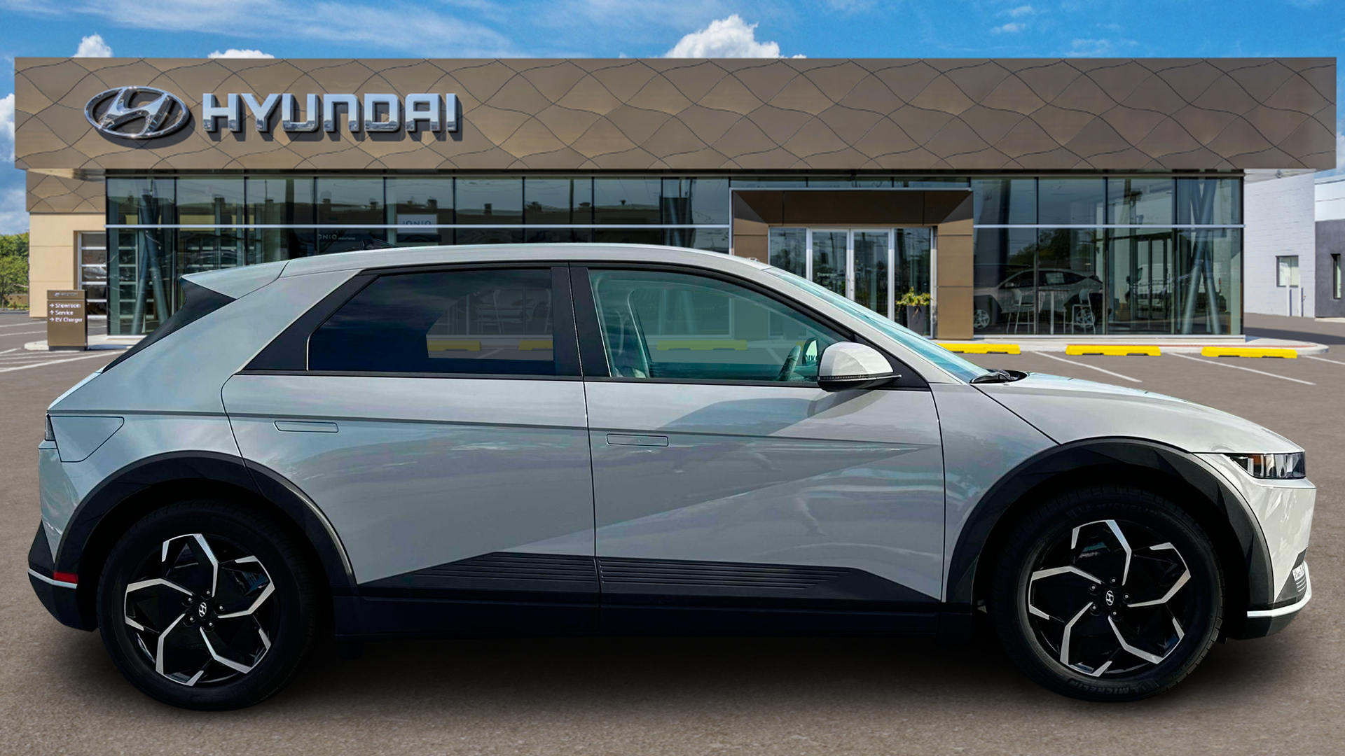 2024 Hyundai IONIQ 5 SEL