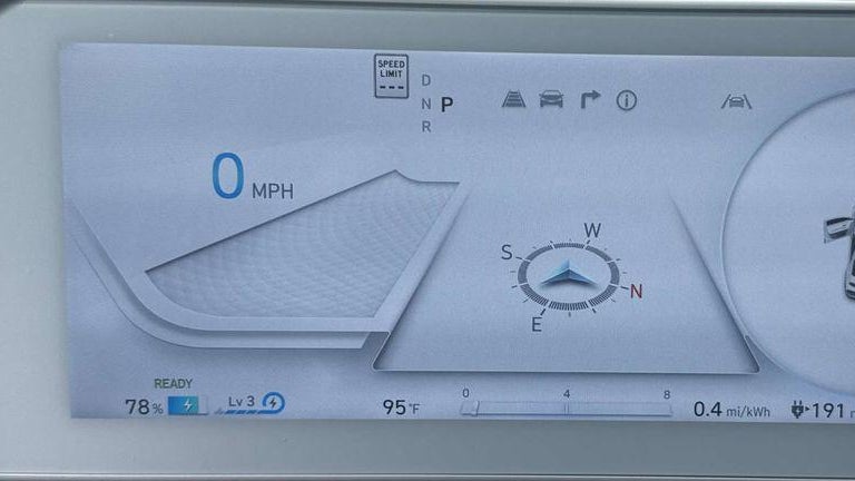 2024 Hyundai IONIQ 5 SEL