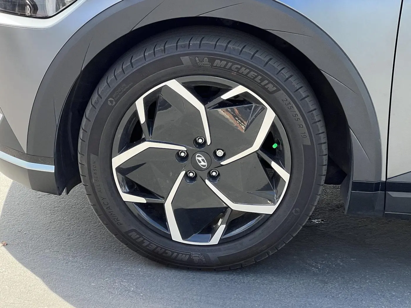 2024 Hyundai Ioniq - $29,439