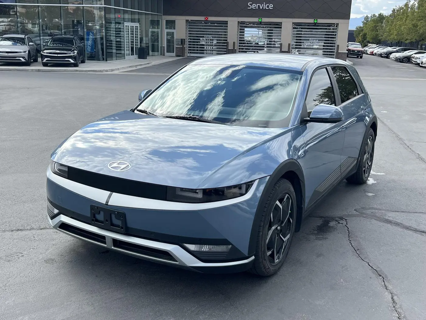 2024 Hyundai Ioniq - $29,412