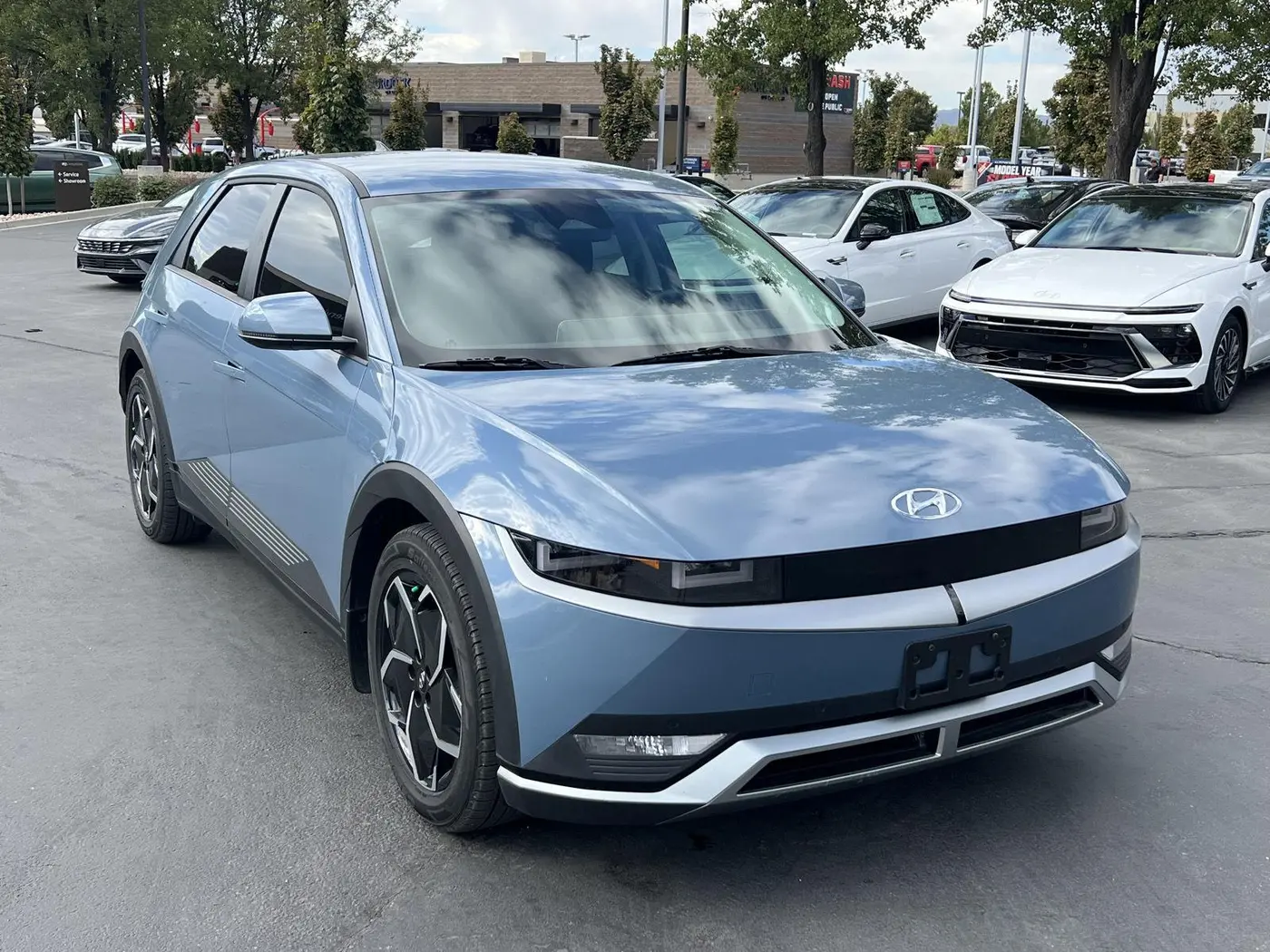2024 Hyundai Ioniq - $29,412
