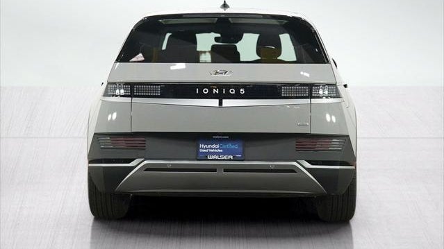 2024 Hyundai IONIQ 5 SEL