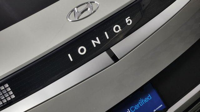 2024 Hyundai IONIQ 5 SEL