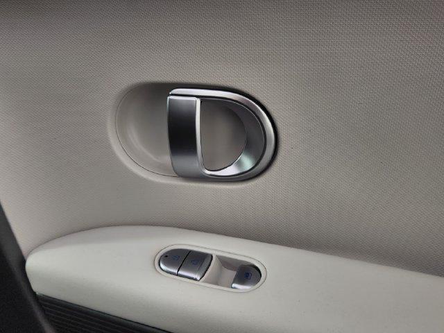 2024 Hyundai Ioniq - $27,626