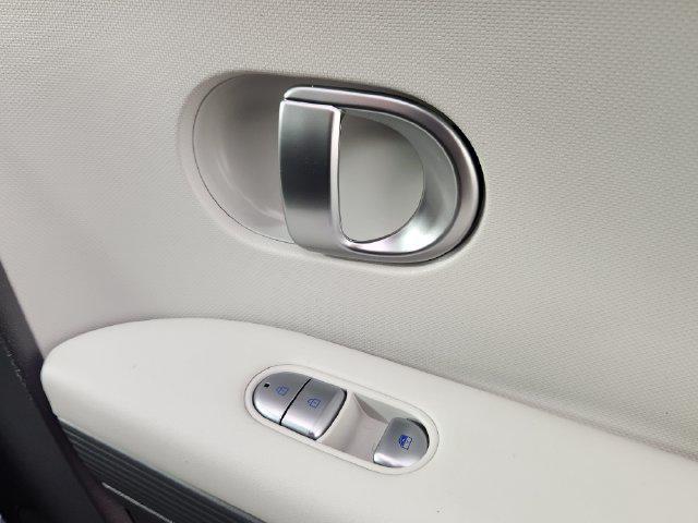 2024 Hyundai Ioniq - $28,597