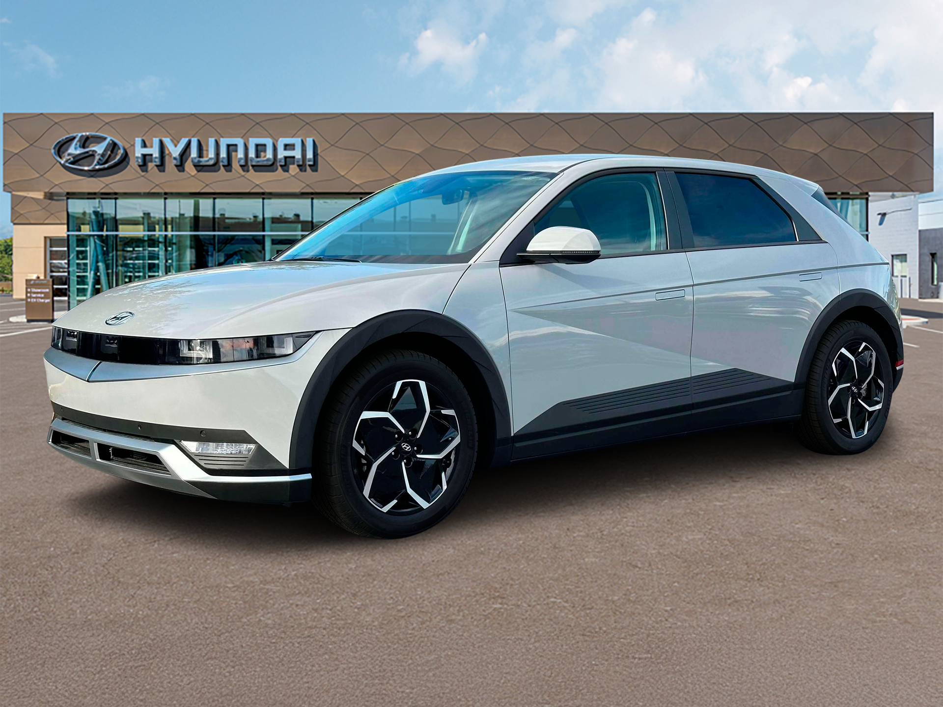 2024 Hyundai IONIQ 5 SEL — photo 1 of 12