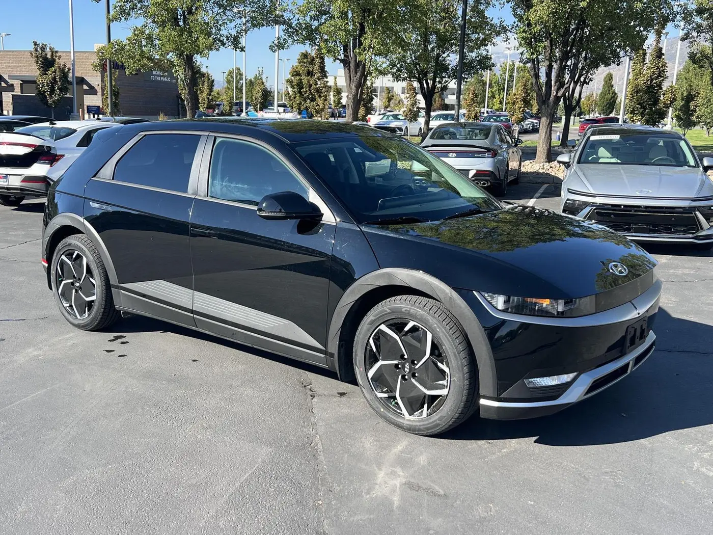 2024 Hyundai Ioniq - $28,361