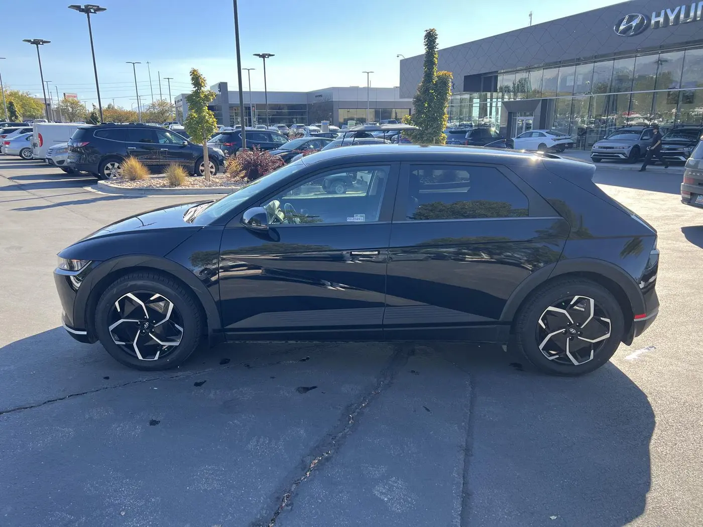 2024 Hyundai Ioniq - $28,361