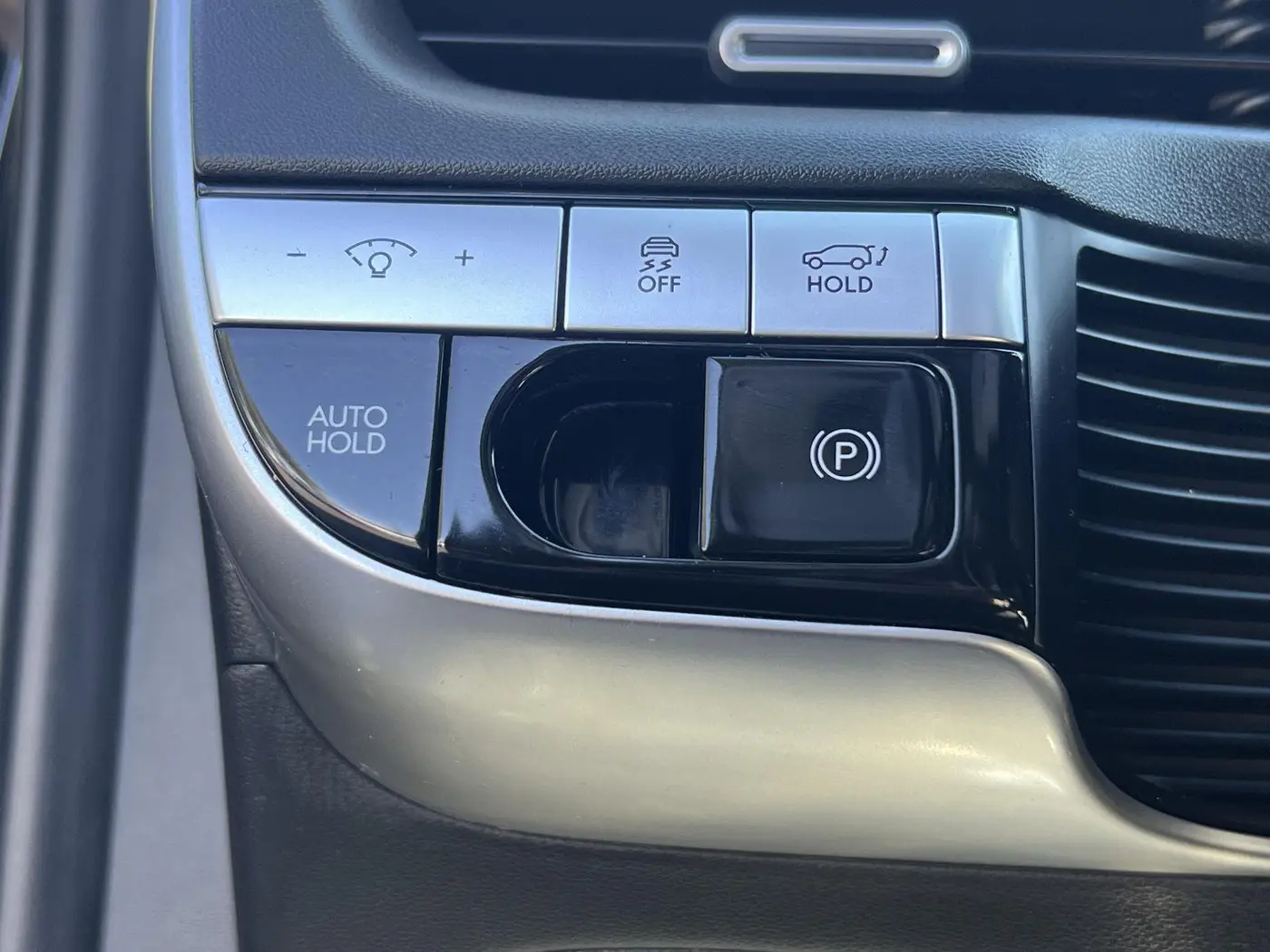 2024 Hyundai Ioniq - $28,361